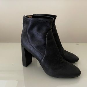 BANANA REPUBLIC Faux Suede Booties